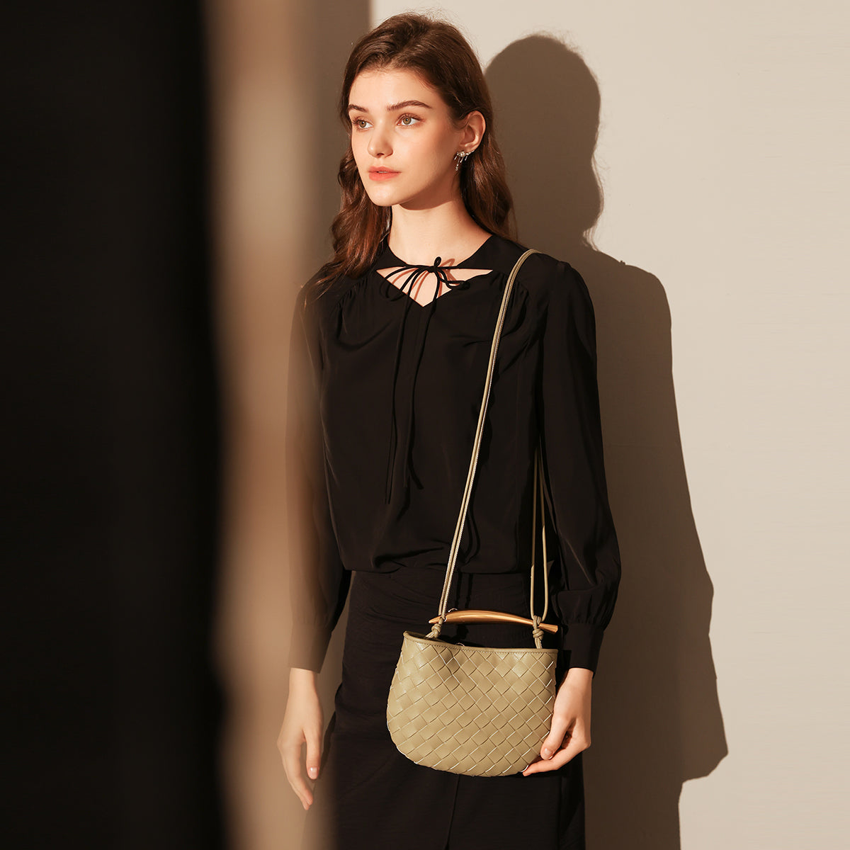 Italian Life Woven Shoulder Bag with Sculptured Handle